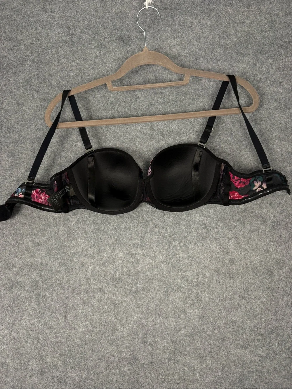 H&M Floral Strapless Convertible Balconette Bra 36D Black Pink Underwire